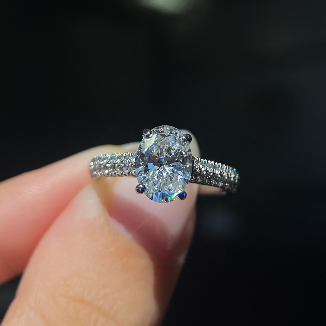 Lab-Grown Diamond Rings