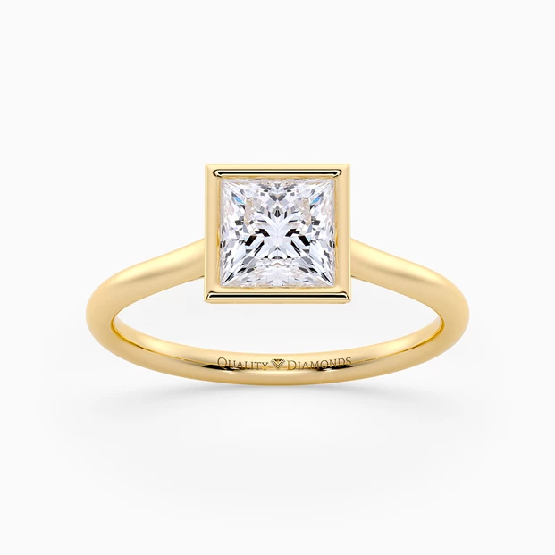 Princess Carina Diamond Ring in 18K Yellow Gold