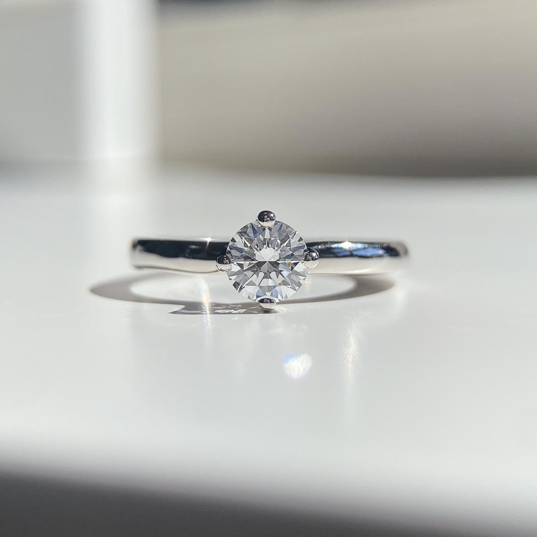 0.57ct Round Brilliant Abbraccio Diamond Ring in Platinum