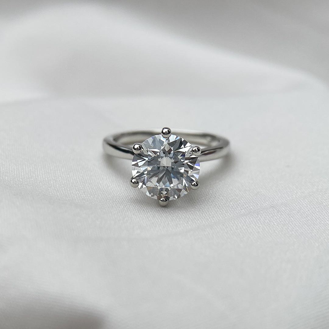 3.15ct Lab-Grown Round Brilliant Six Claw Beau Diamond Ring in Platinum