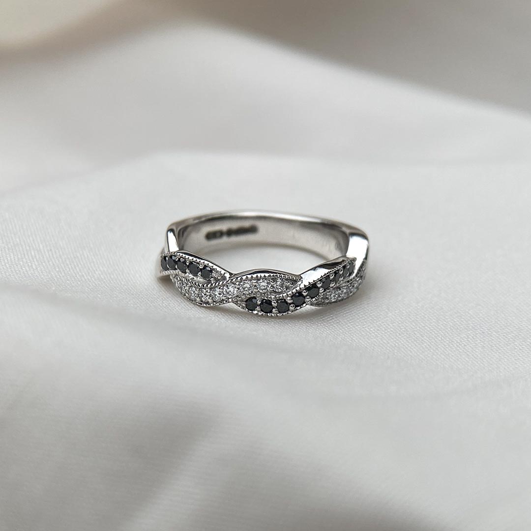 Platinum 4mm Black and White Twisted Diamond Ring