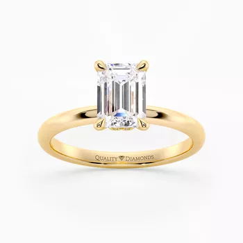 Emerald Cuore Diamond Ring in 9K Yellow Gold