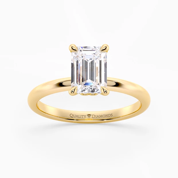 Emerald Cuore Diamond Ring in 18K Yellow Gold