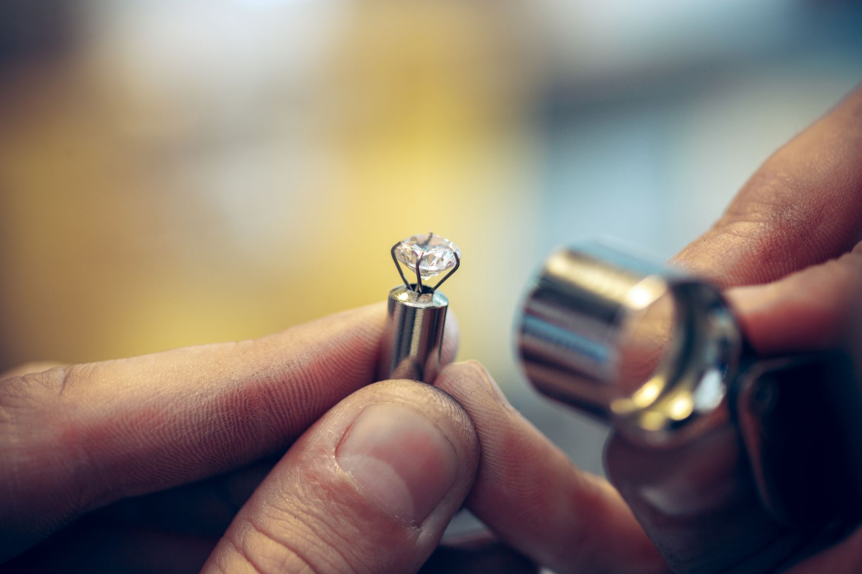 How Much Would a 2 Carat Diamond Cost?