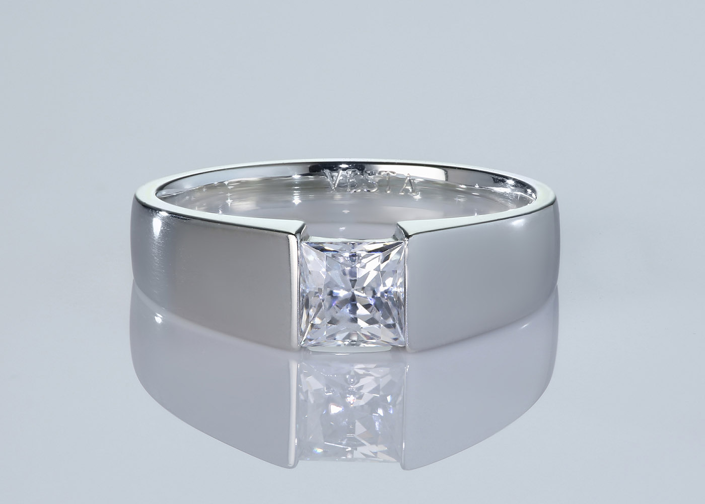 Princess Vesta Diamond Ring in 18K White Gold 360 image